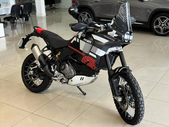 DUCATI DESERT X 